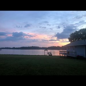 Meet your Posher, Mia